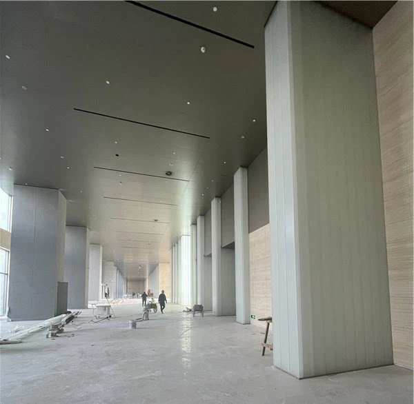 wired-u-shape-glass12065643707